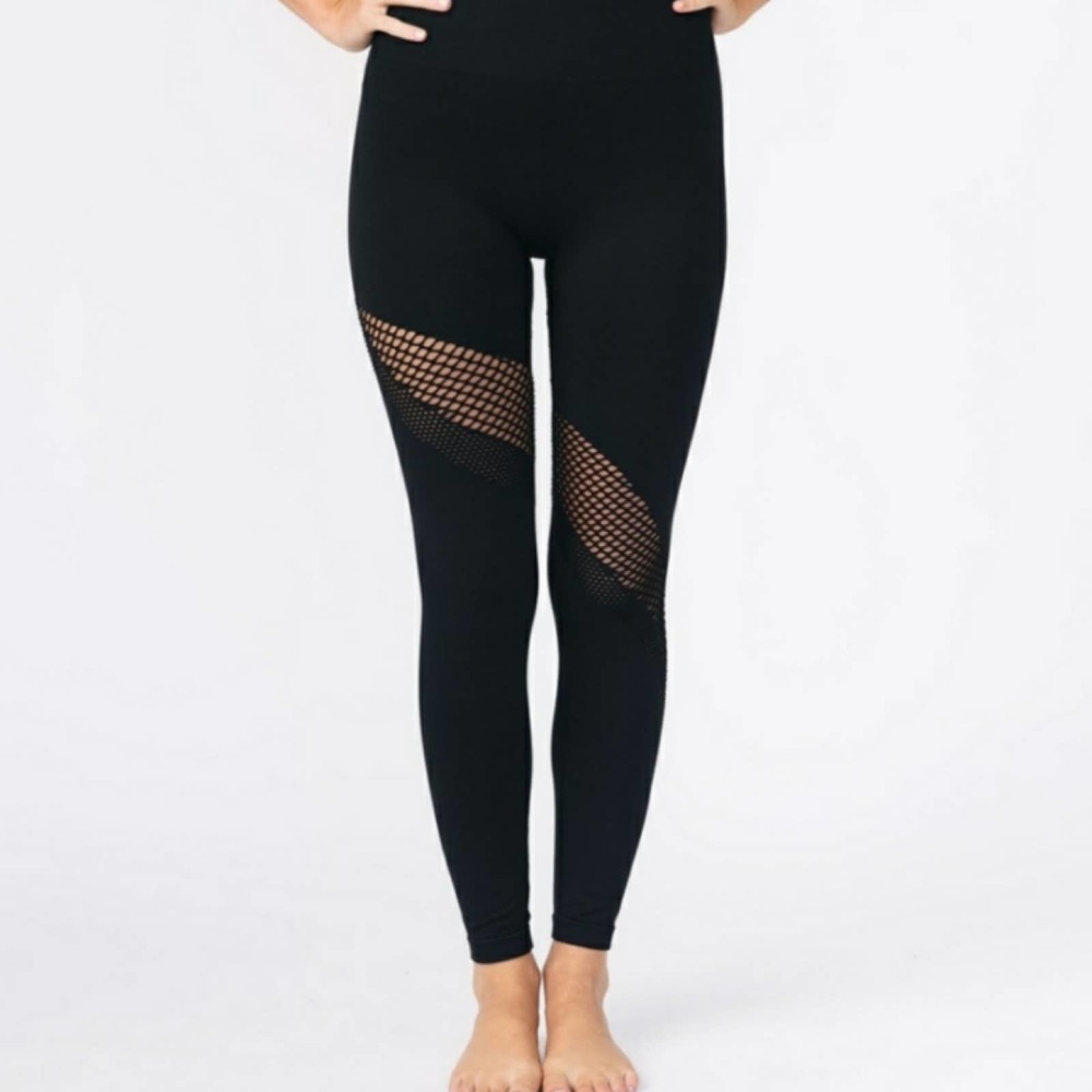 Zyia Active Legging Womens XS Black Angle Performance Hi Rise 7/8 Athletic Yoga